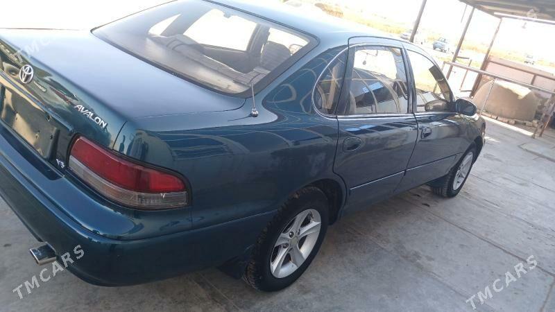 Toyota Avalon 1996 - 107 000 TMT - Мары - img 5