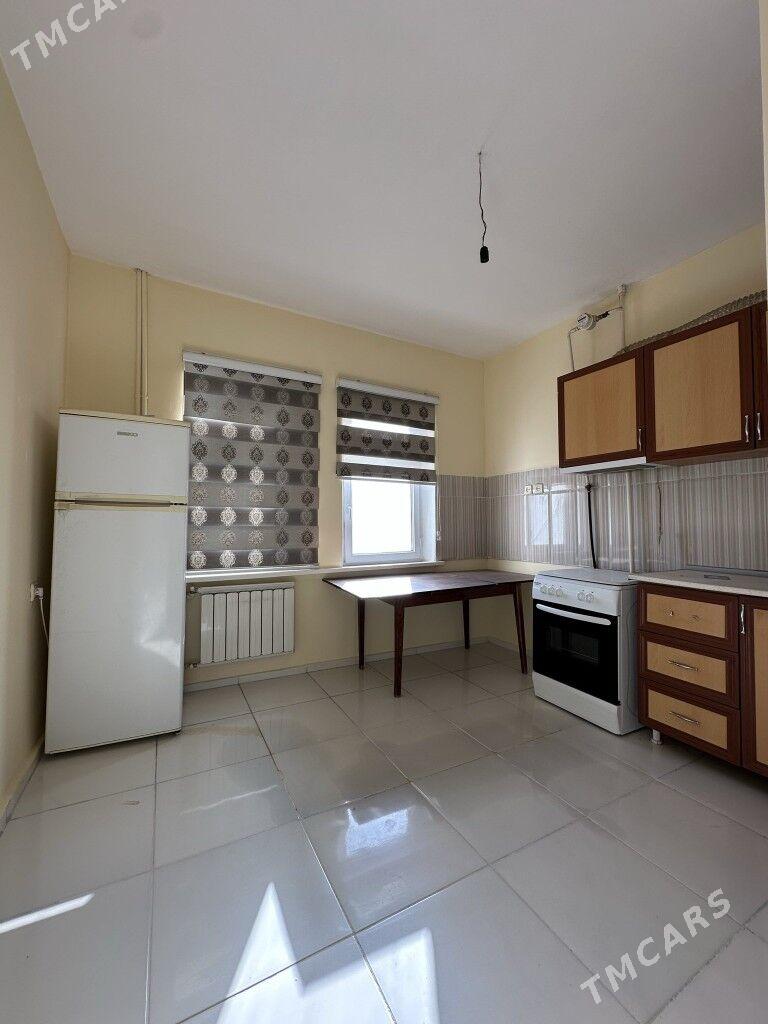 MIR 7/3 3KOMNAT - Мир 7 - img 3