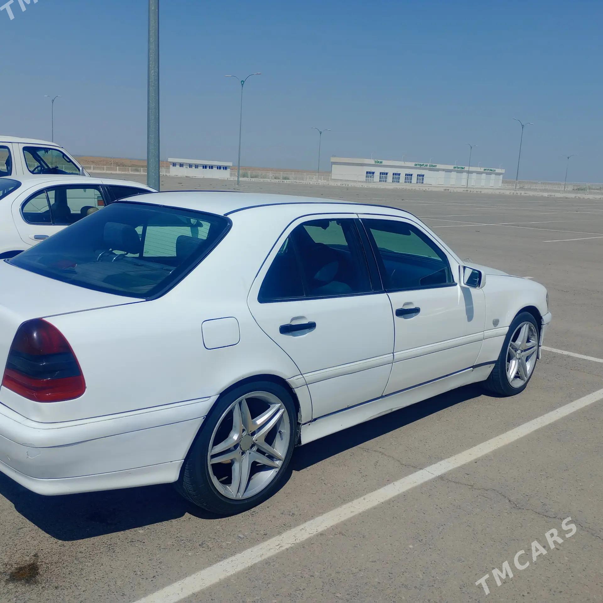 Mercedes-Benz C-Class 1999 - 40 000 TMT - Ашхабад - img 3