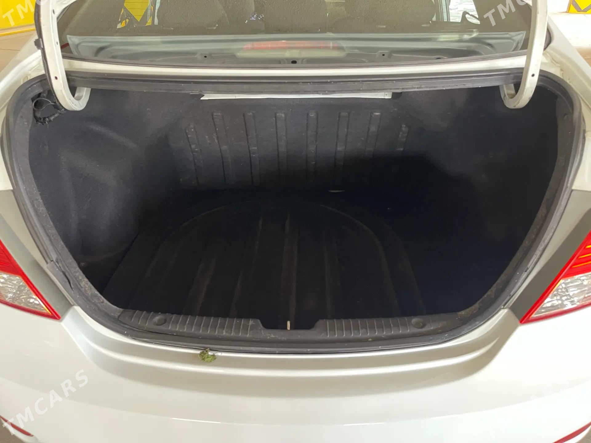 Hyundai Accent 2011 - 155 000 TMT - Aşgabat - img 7