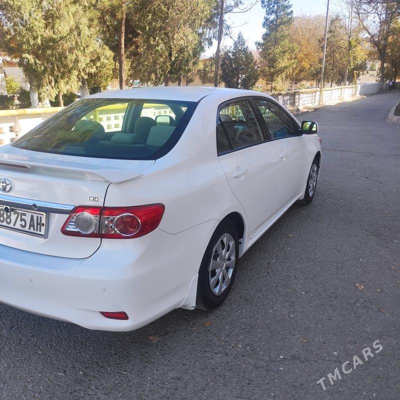 Toyota Corolla 2011 - 150 000 TMT - 1 мкр - img 3