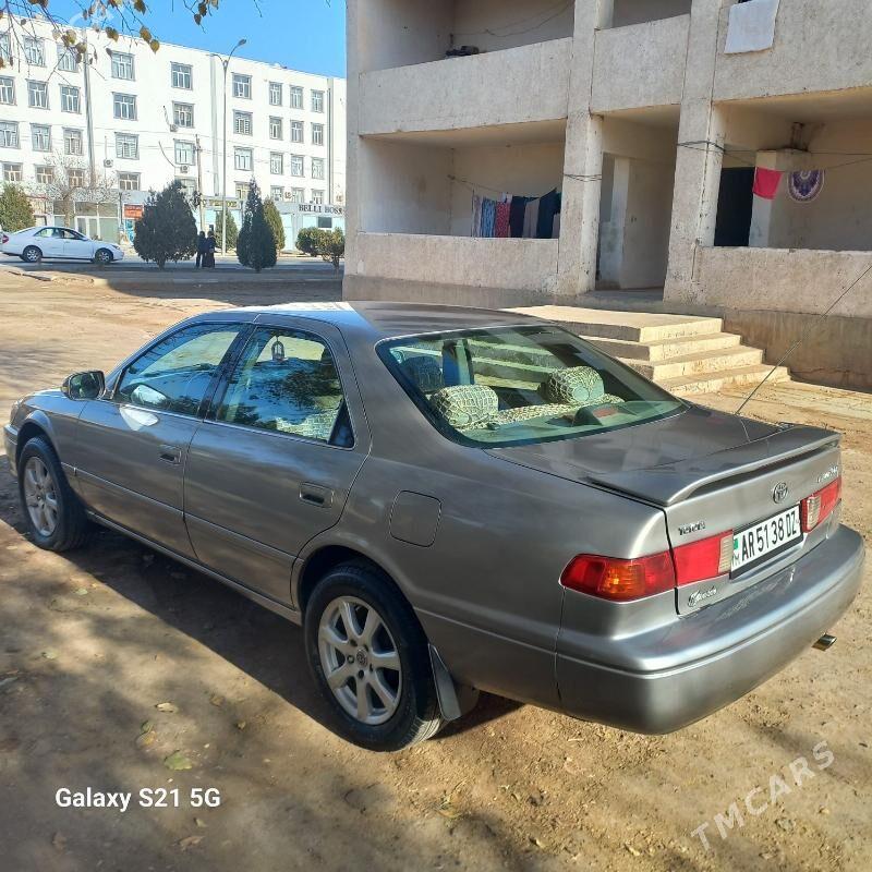 Toyota Camry 2000 - 152 000 TMT - Дашогуз - img 4