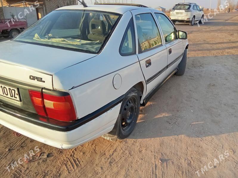 Opel Vectra 1989 - 28 000 TMT - Гороглы (Тагта) - img 2