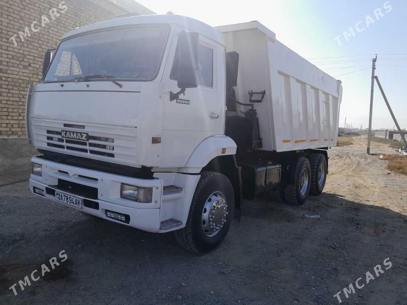 Kamaz 6520 2010 - 450 000 TMT - Gökdepe - img 3