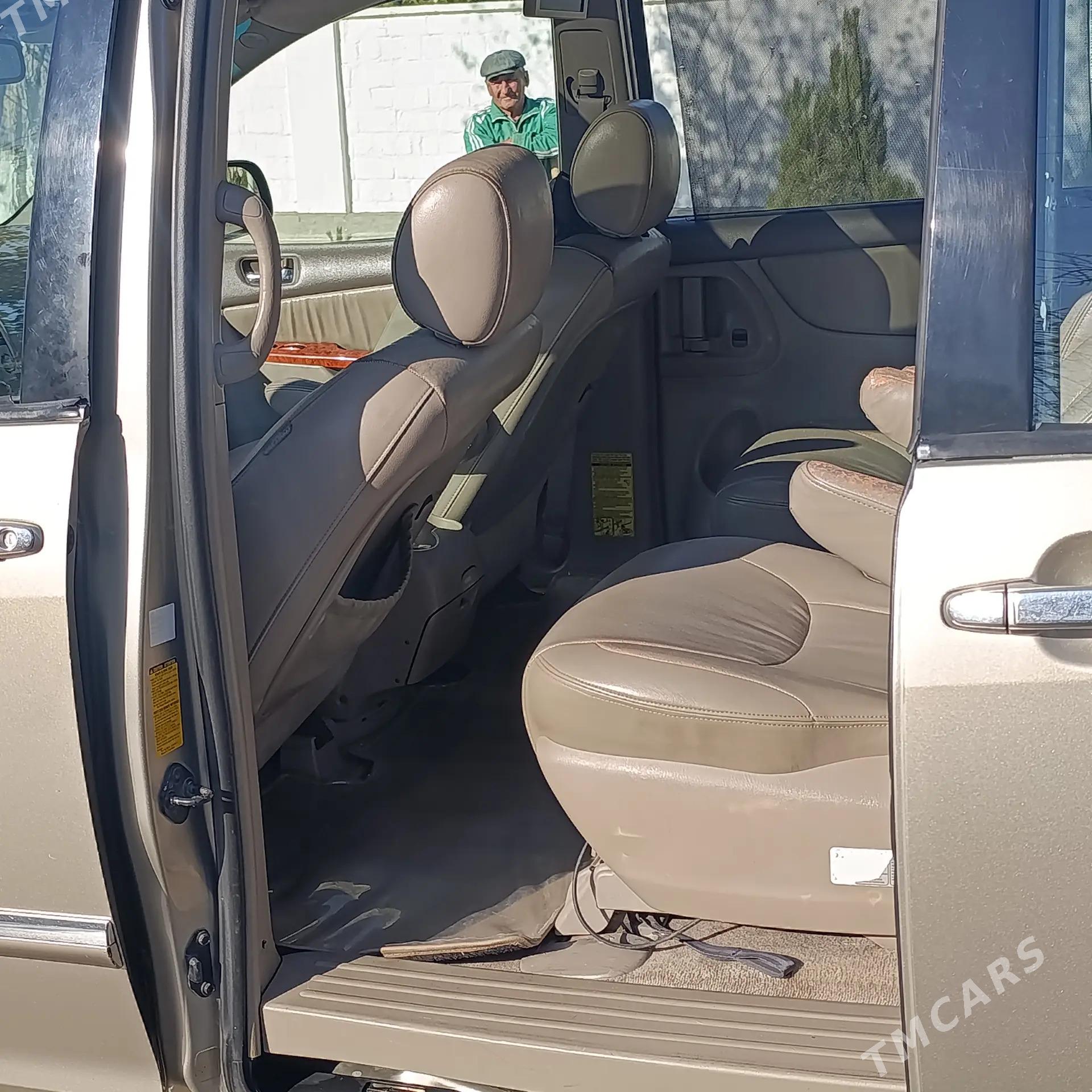 Toyota Sienna 2008 - 295 000 TMT - Daşoguz - img 5