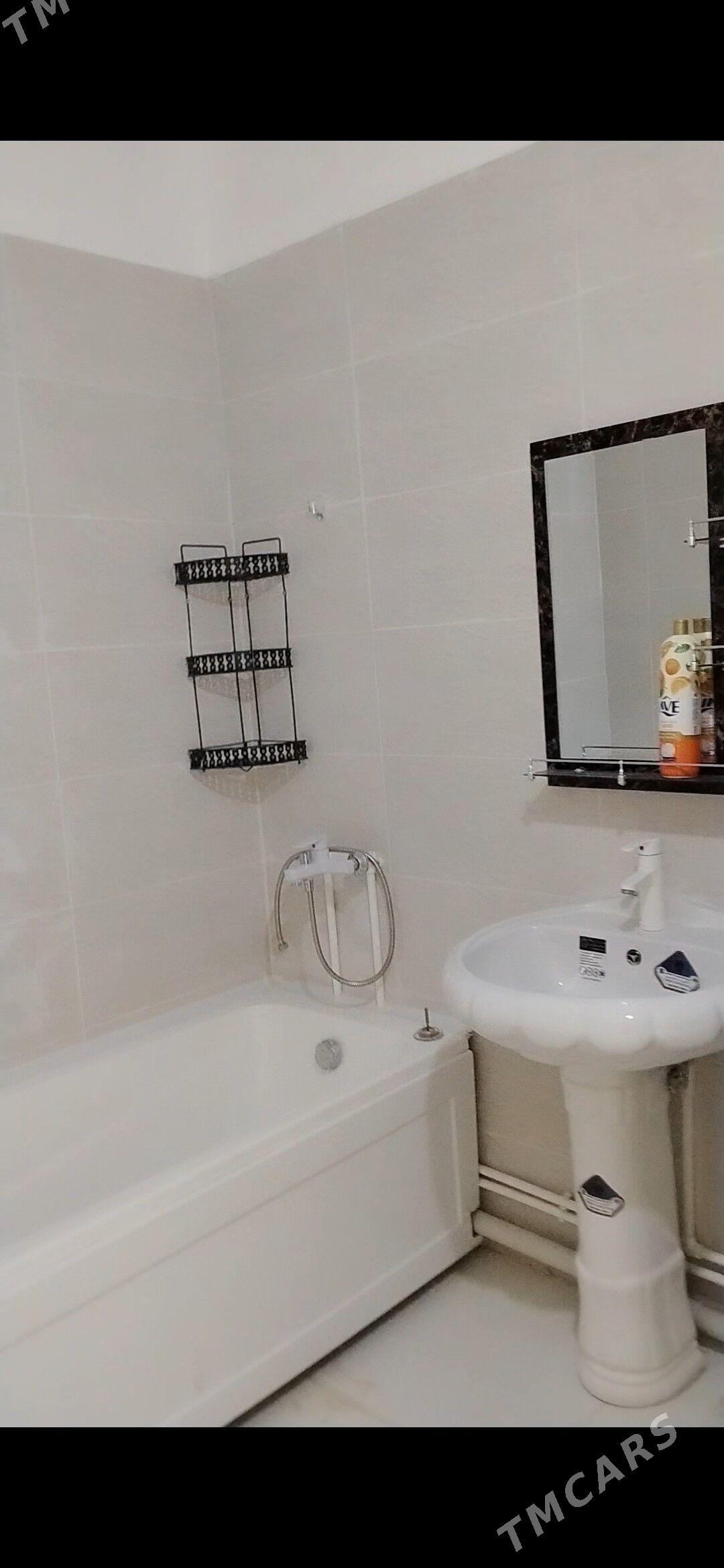 Anew panel 4/2 4 komnat 150m2 - Анев - img 8