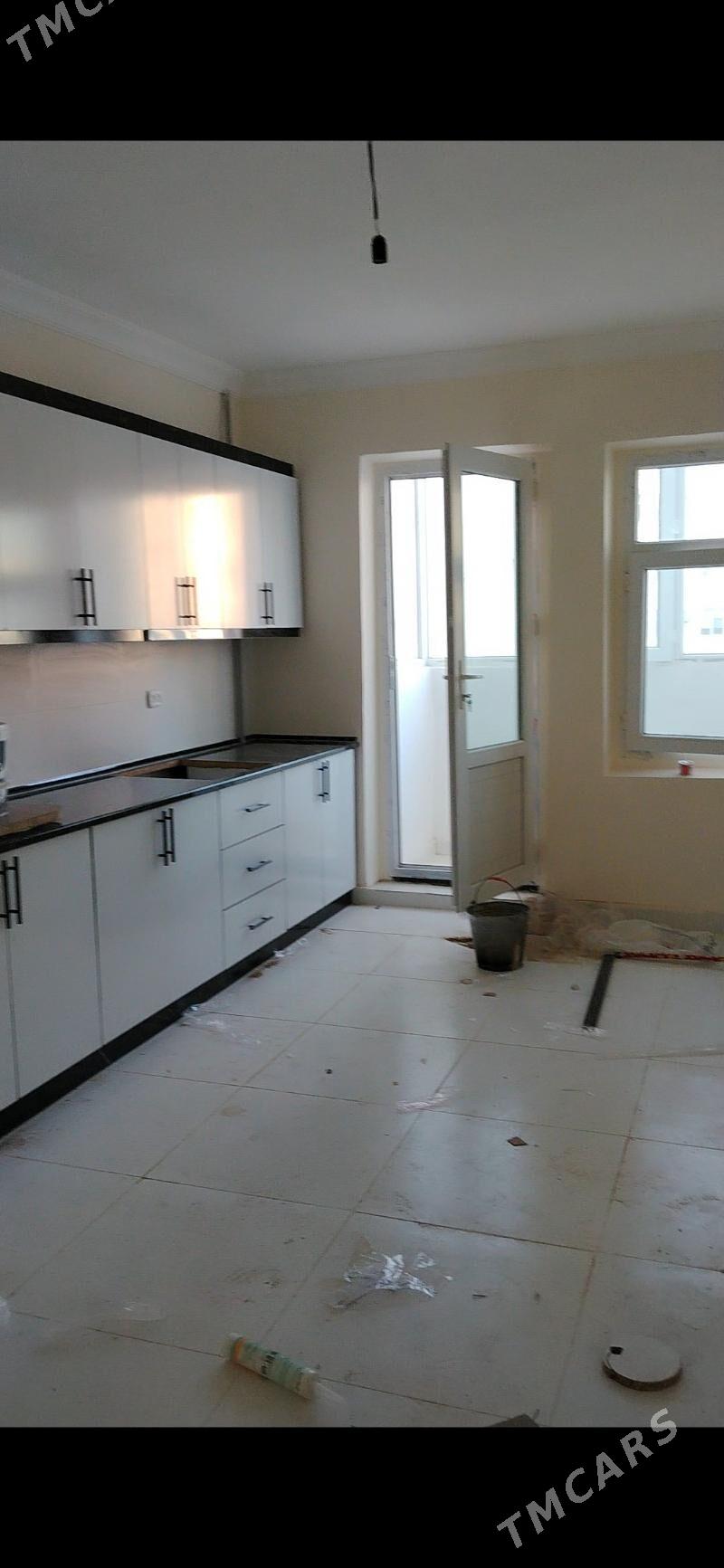 Anew panel 4/2 4 komnat 150m2 - Анев - img 4