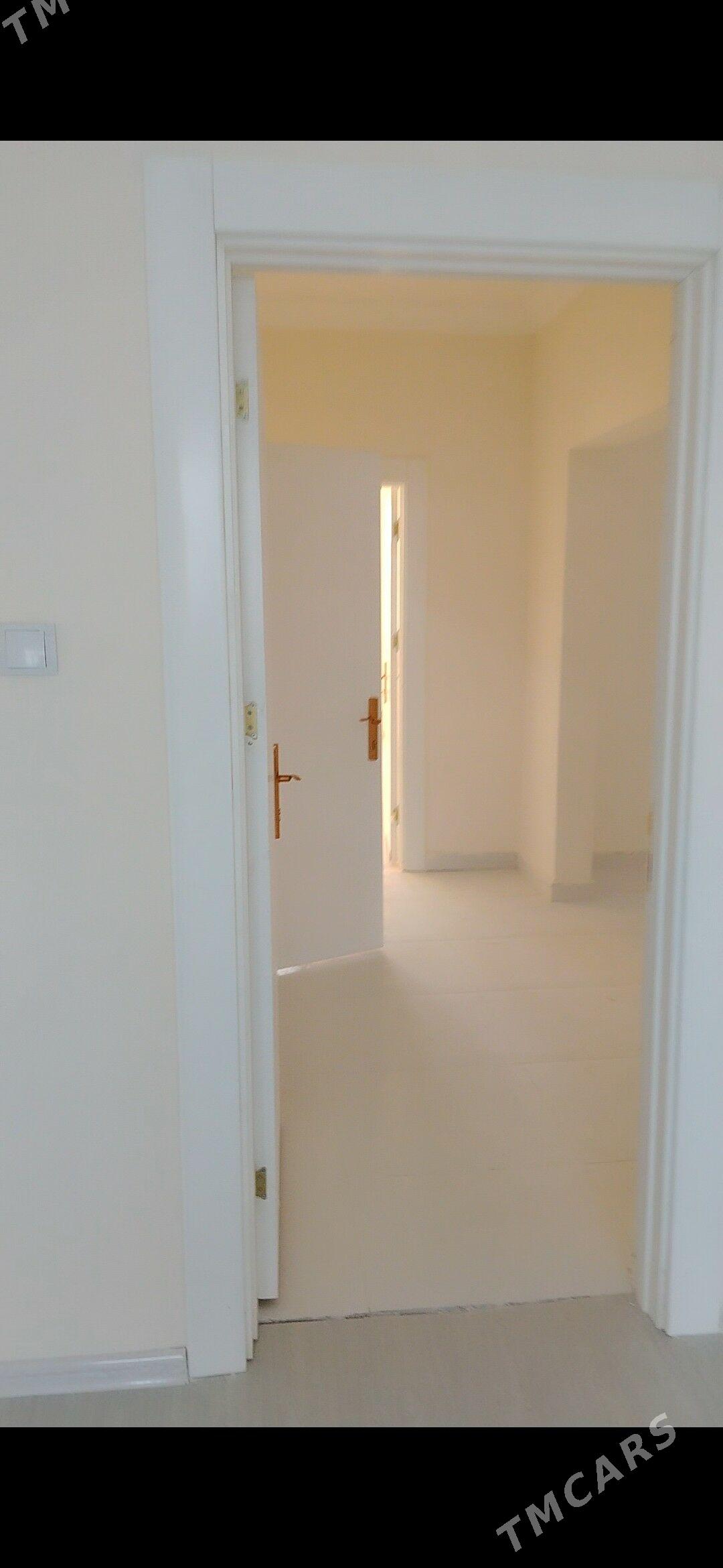 Anew panel 4/2 4 komnat 150m2 - Анев - img 3