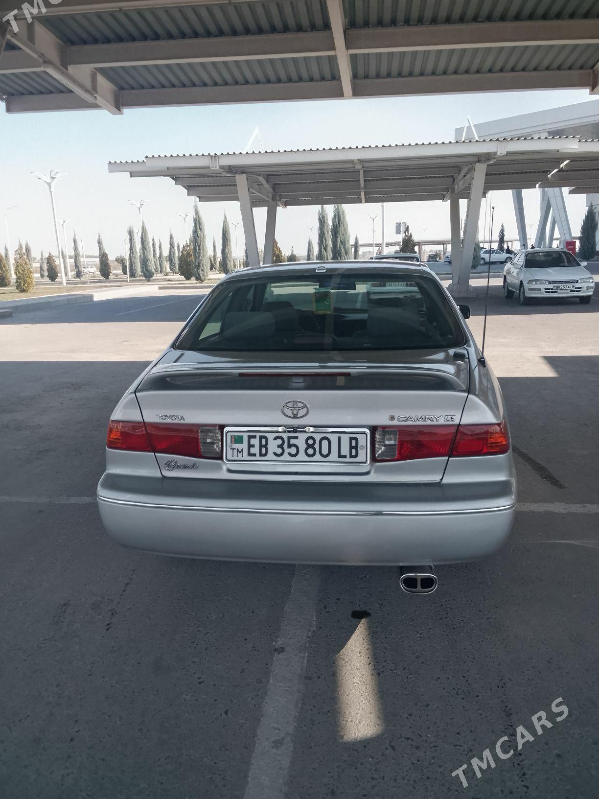 Toyota Camry 2001 - 140 000 TMT - Туркменабат - img 3