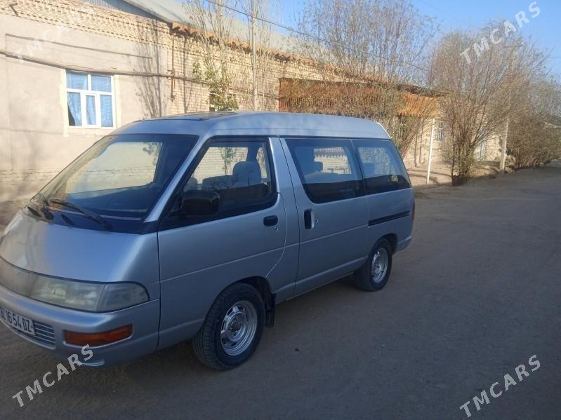 Toyota Town Ace 1992 - 45 000 TMT - Акдепе - img 2