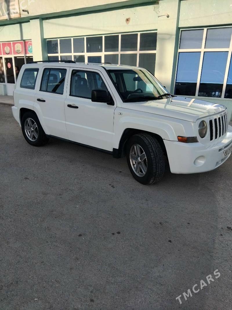 Jeep Patriot 2008 - 140 000 TMT - Kaka - img 9