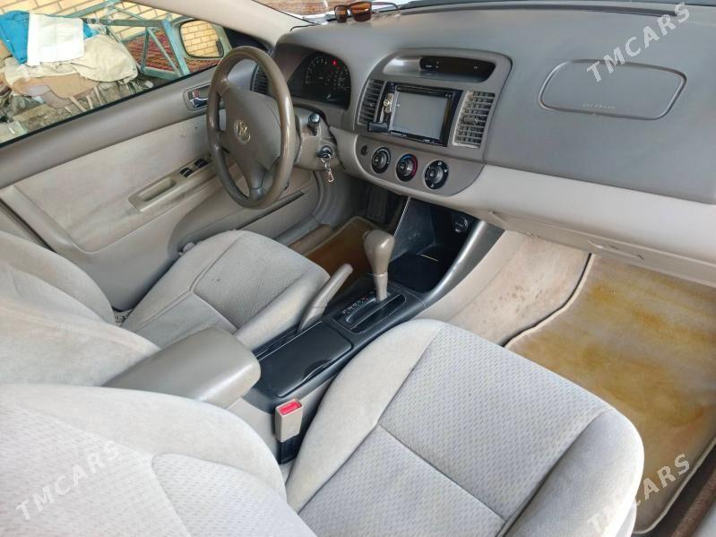 Toyota Camry 2002 - 145 000 TMT - Halaç - img 2