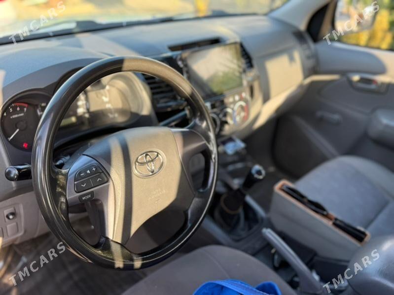 Toyota Hilux 2009 - 270 000 TMT - Балканабат - img 6