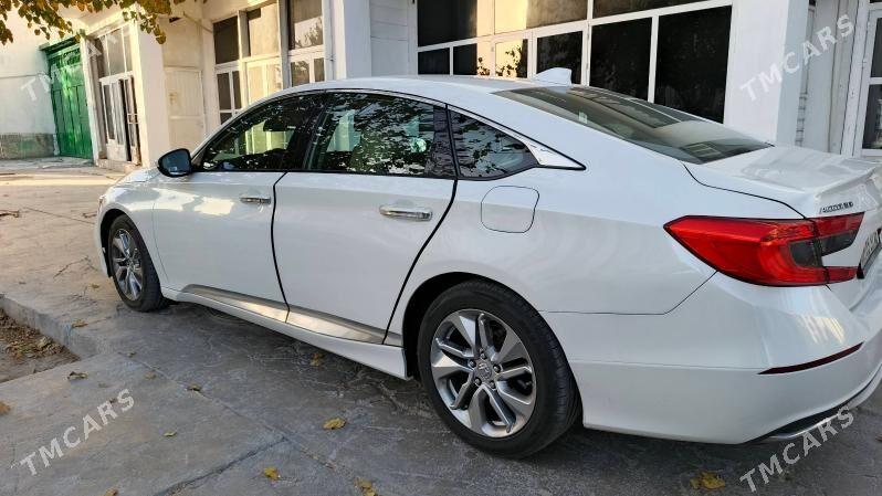Honda Accord 2018 - 340 000 TMT - Aşgabat - img 7