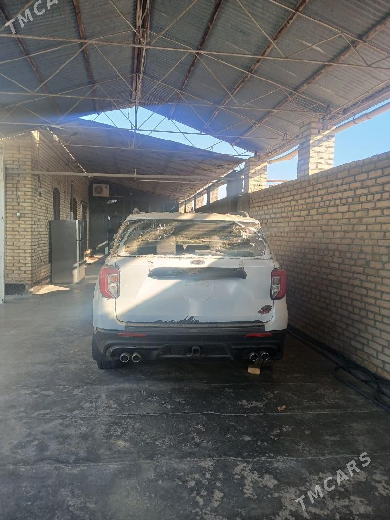 Ford Explorer 2021 - 400 000 TMT - Baýramaly - img 1