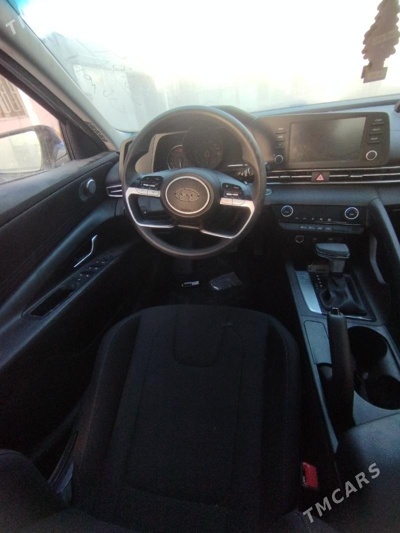 Hyundai Elantra 2021 - 215 000 TMT - Aşgabat - img 9