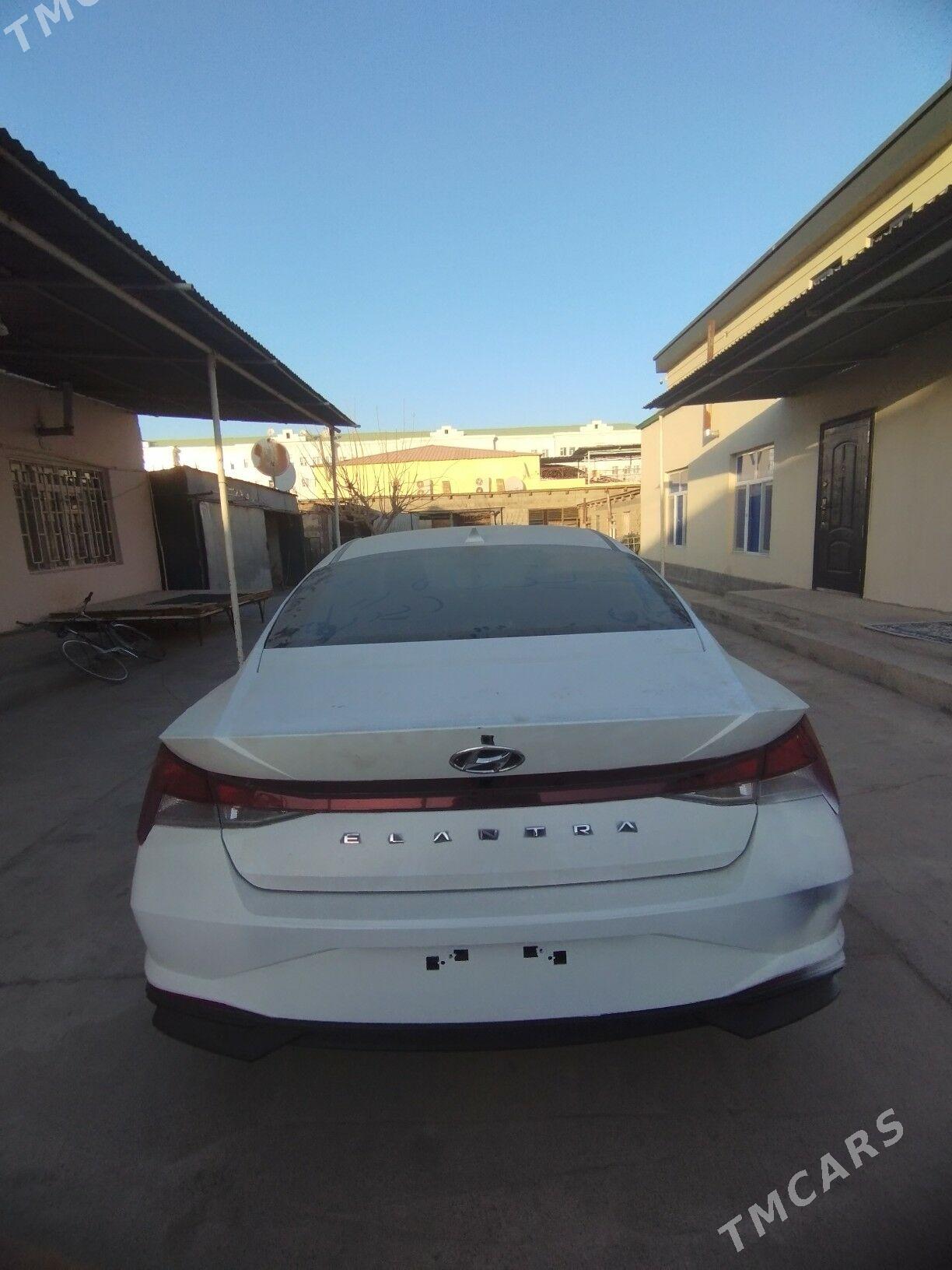 Hyundai Elantra 2021 - 215 000 TMT - Aşgabat - img 6