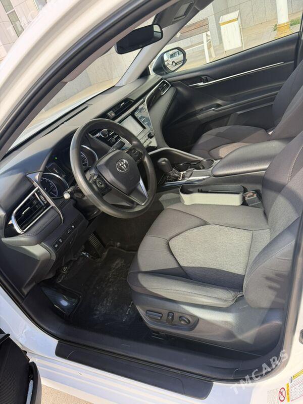 Toyota Camry 2018 - 275 000 TMT - Ашхабад - img 9