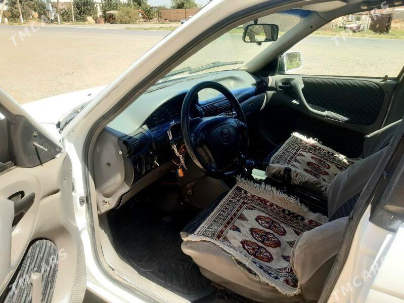 Opel Astra 1993 - 38 000 TMT - Векильбазар - img 4