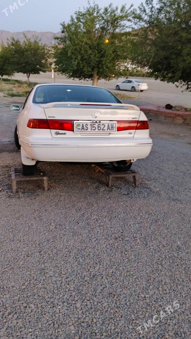 Toyota Camry 2000 - 179 000 TMT - Bäherden - img 5