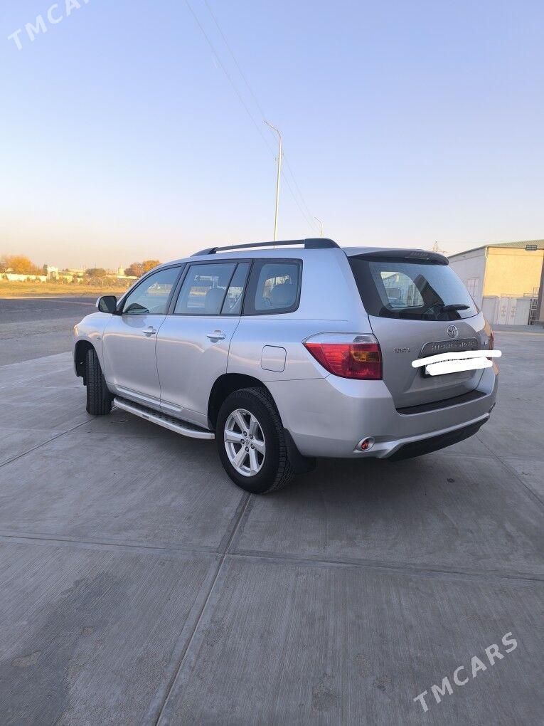 Toyota Highlander 2010 - 340 000 TMT - Türkmenabat - img 3