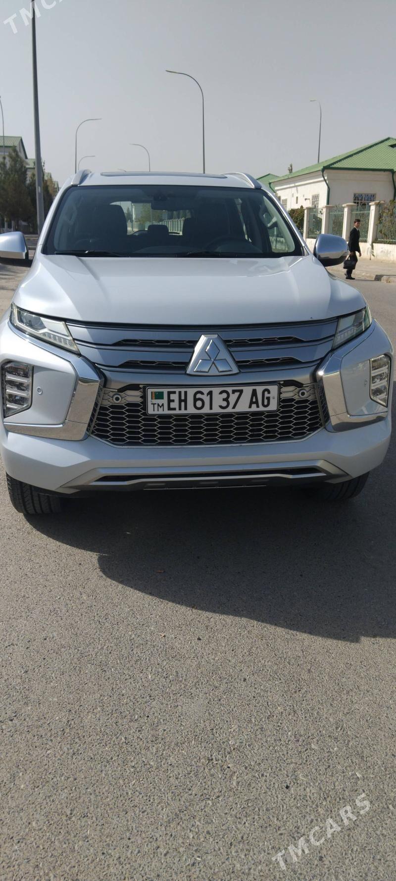 Mitsubishi Pajero 2020 - 442 000 TMT - Бузмеин - img 4