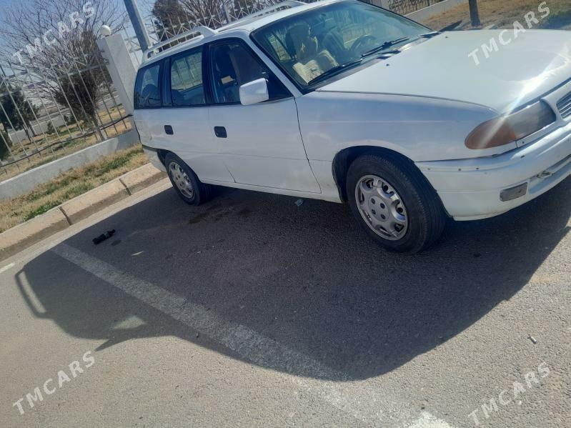 Opel Astra 1993 - 30 000 TMT - Ak bugdaý etraby - img 3