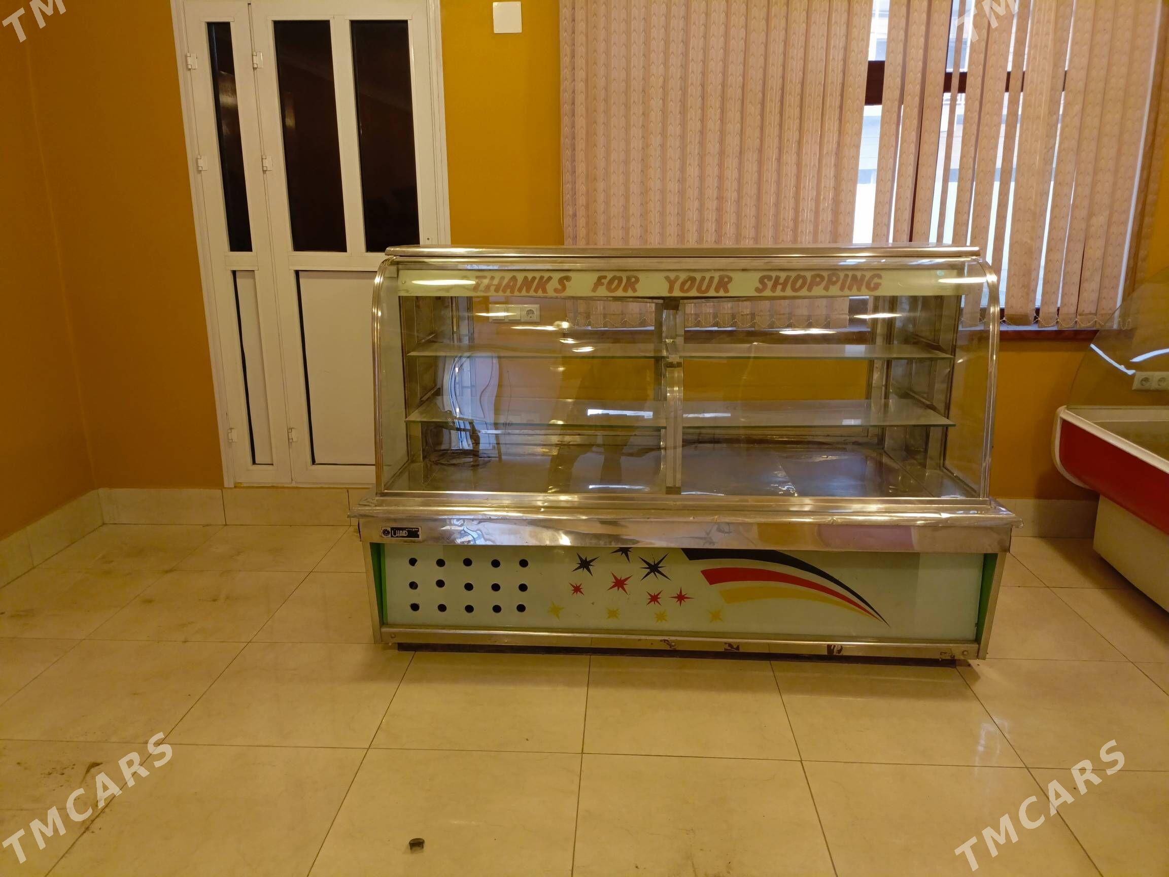 vitrina витрина - Мары - img 1