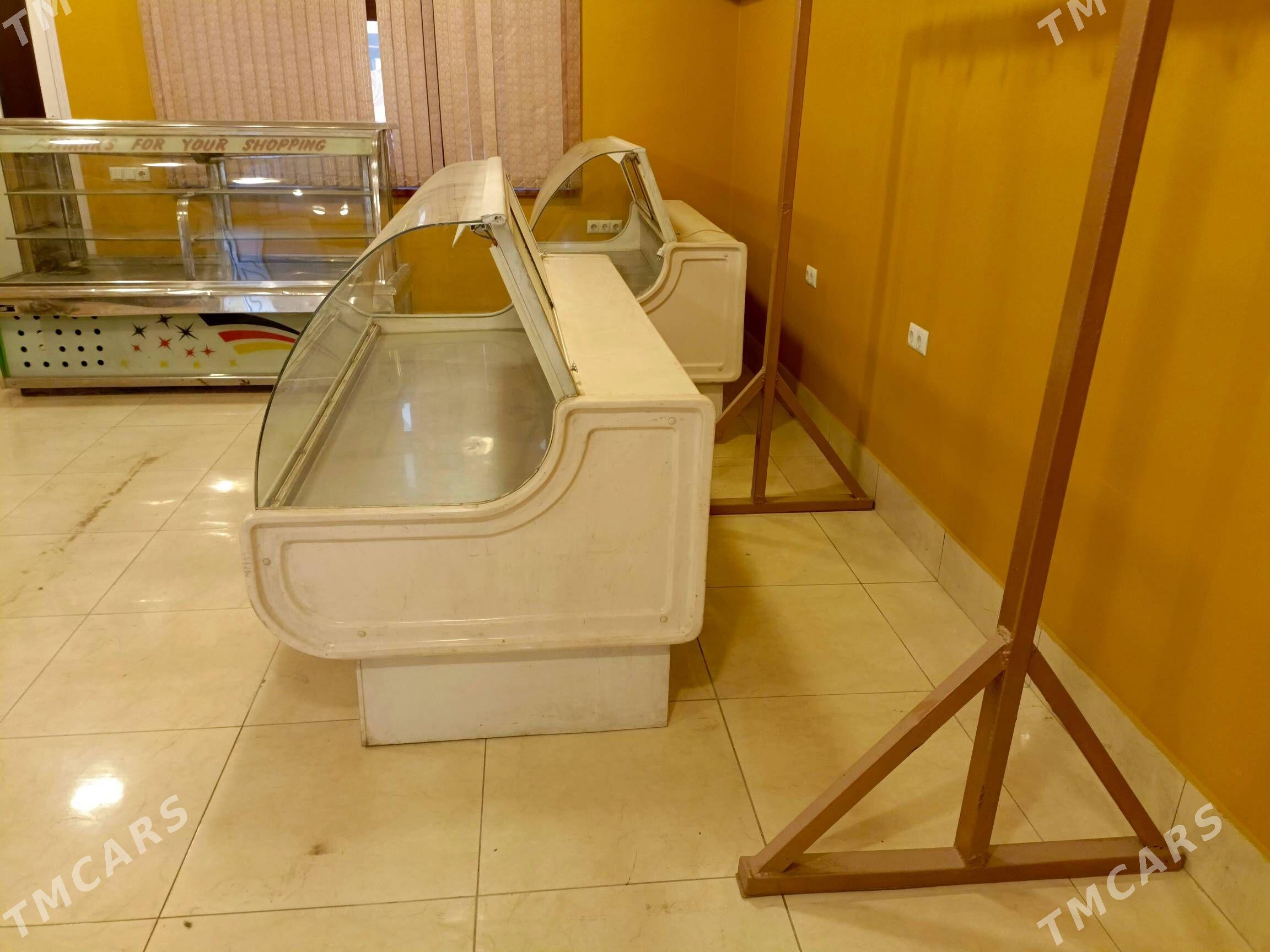 Vitrina - Мары - img 2