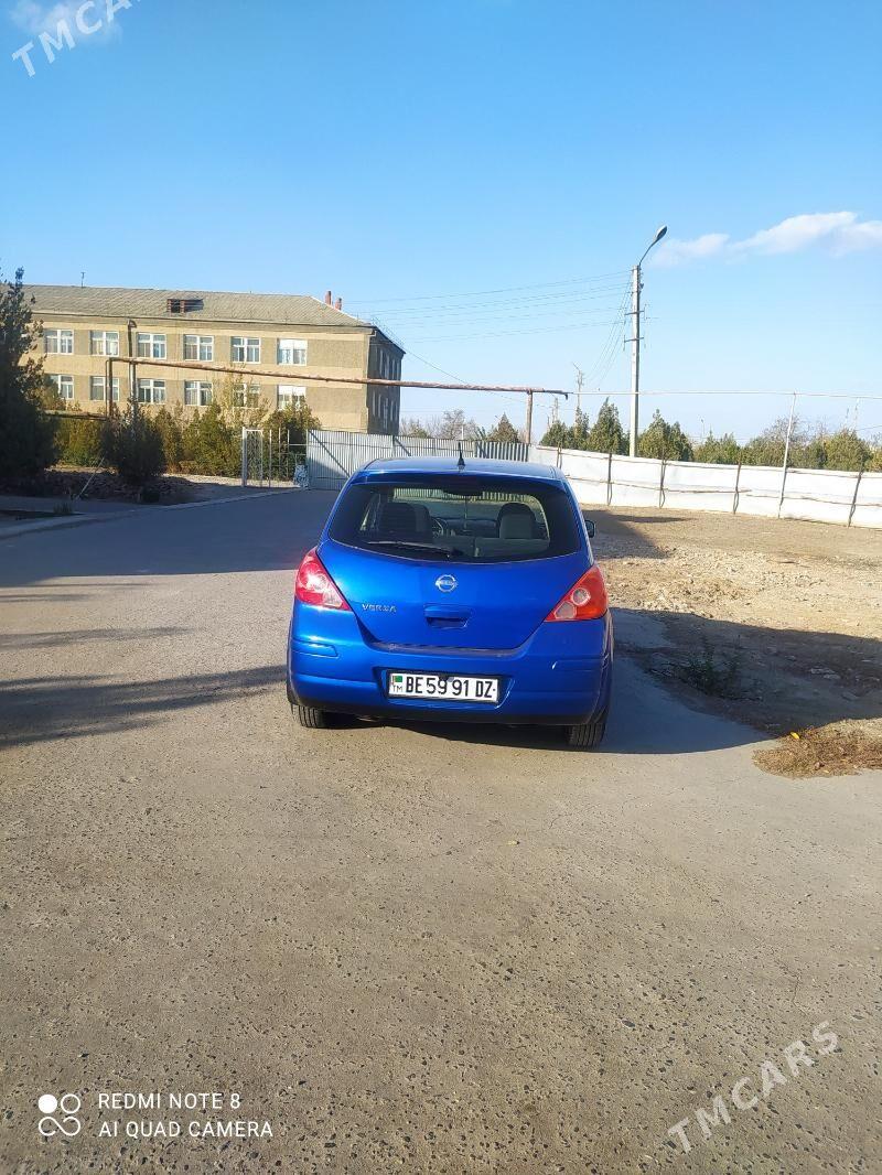 Nissan Versa 2010 - 140 000 TMT - Daşoguz - img 3