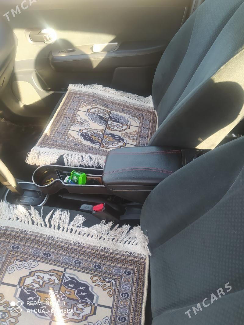 Nissan Versa 2010 - 140 000 TMT - Daşoguz - img 7