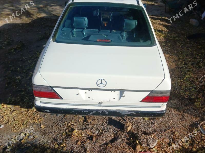 Mercedes-Benz 300E 1991 - 45 000 TMT - Анев - img 2