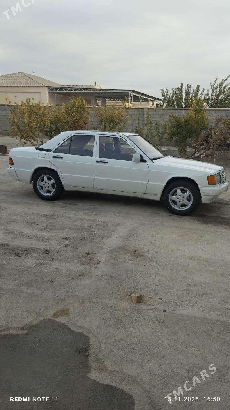 Mercedes-Benz 190E 1989 - 45 000 TMT - Теджен - img 6