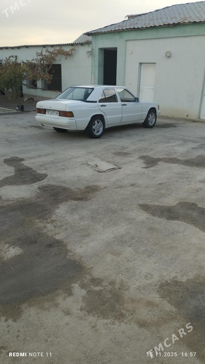 Mercedes-Benz 190E 1989 - 45 000 TMT - Теджен - img 4