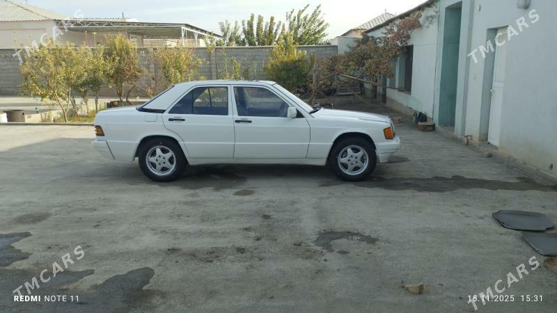 Mercedes-Benz 190E 1989 - 45 000 TMT - Теджен - img 9
