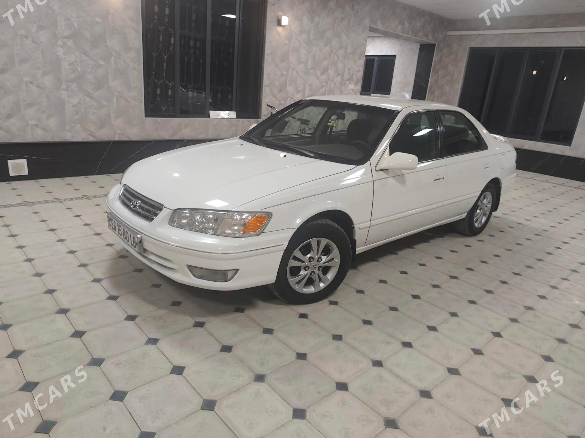 Toyota Camry 1999 - 140 000 TMT - Саят - img 1