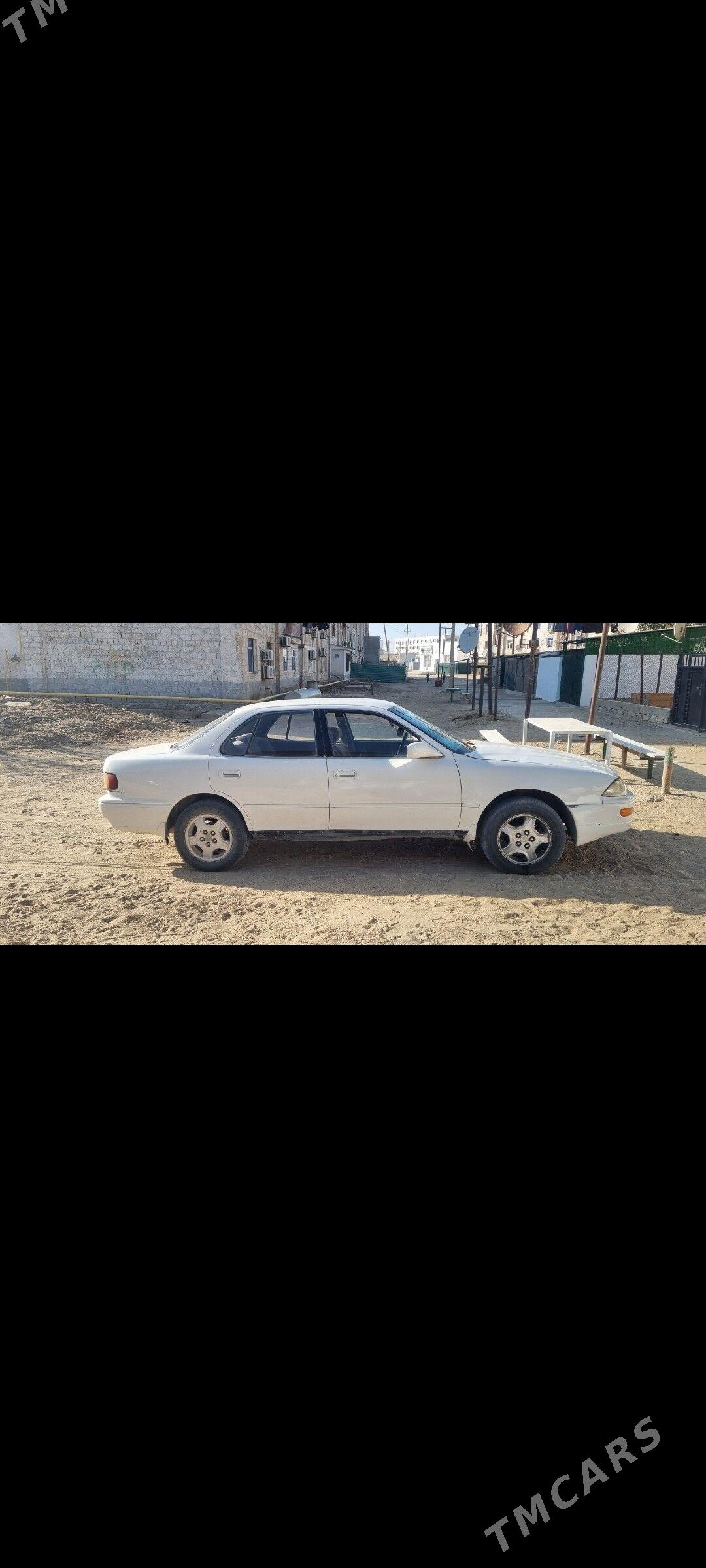Toyota Camry 1993 - 35 000 TMT - Хазар - img 2