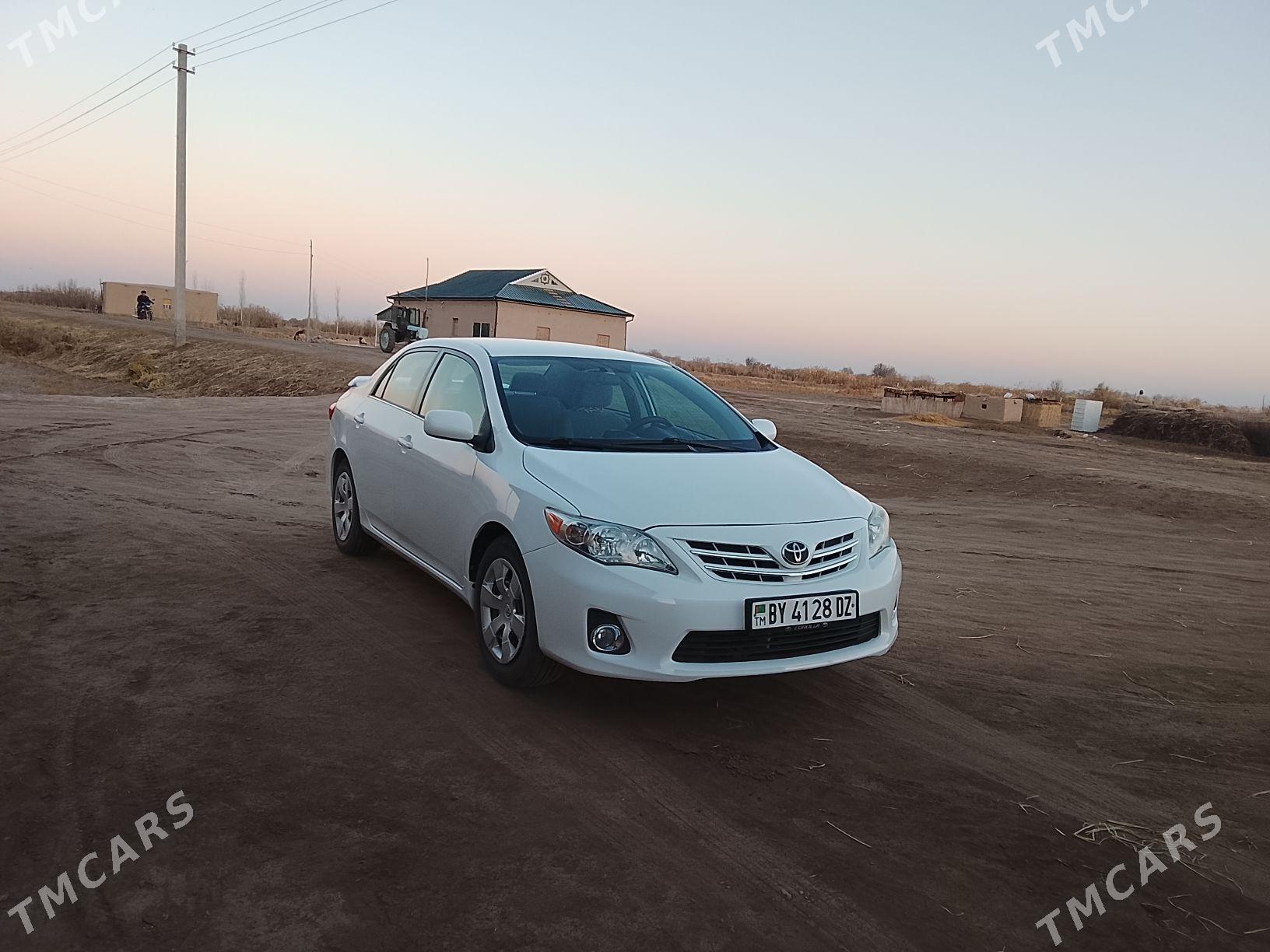 Toyota Corolla 2013 - 170 000 TMT - Türkmenbaşy etr. - img 5