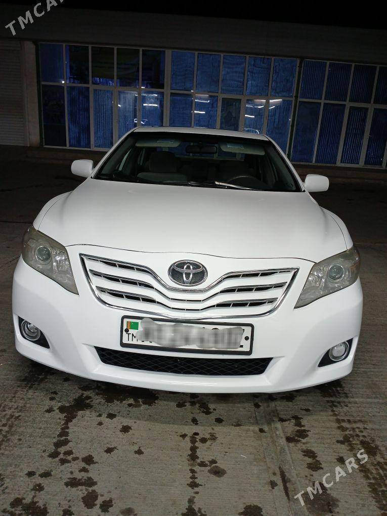 Toyota Camry 2010 - 195 000 TMT - Дашогуз - img 1