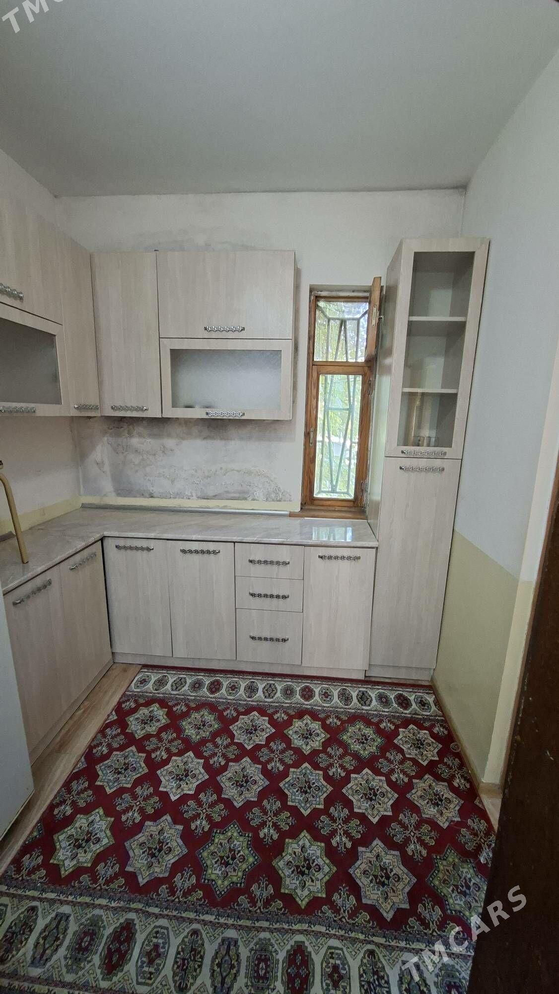 arenda 8mkr 2 komnat - 8 мкр - img 2