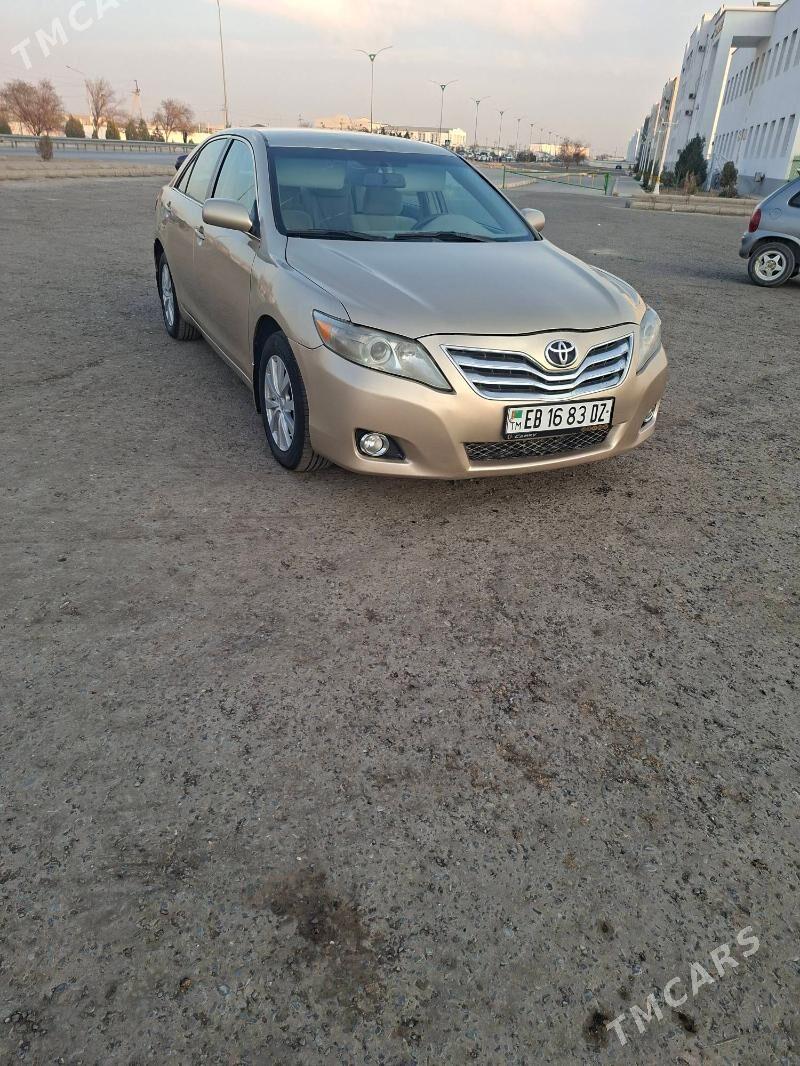 Toyota Camry 2010 - 180 000 TMT - Дашогуз - img 3