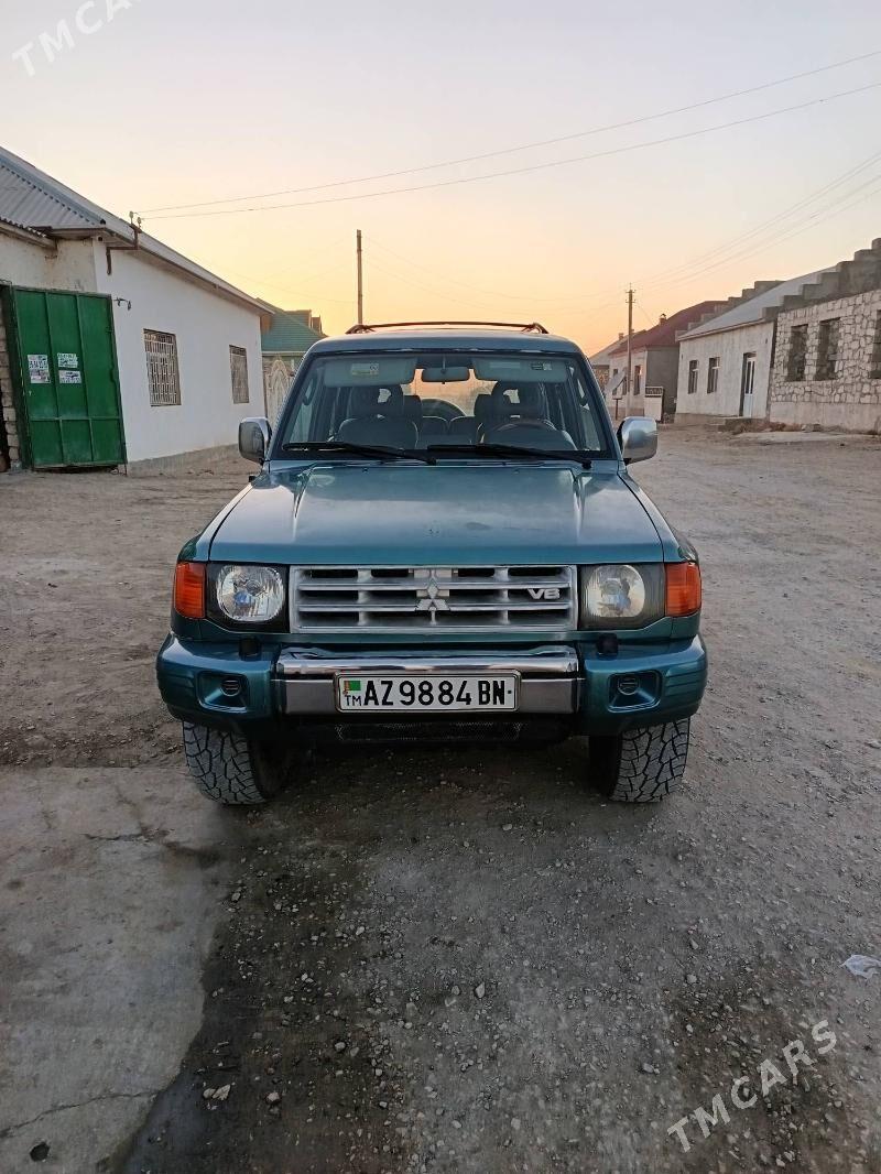 Mitsubishi Montero 1998 - 100 000 TMT - Джебел - img 7