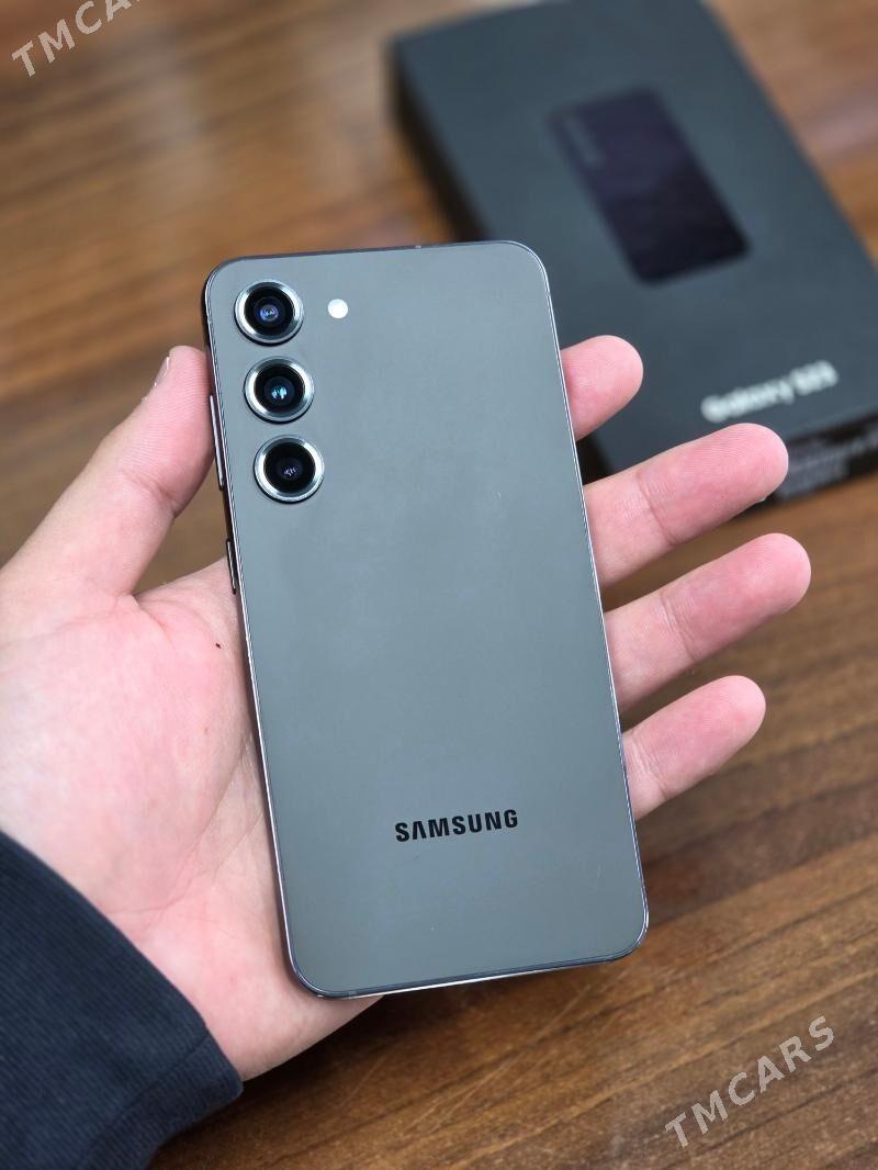 Samsung Galaxy S23 - Mary - img 1