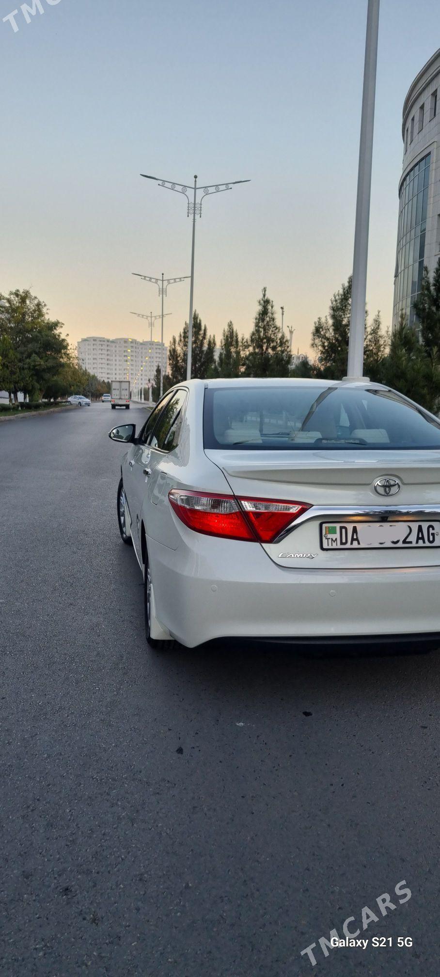 Toyota Camry 2017 - 280 000 TMT - Moskowskiý köç. (10 ýyl abadançylyk şaýoly) - img 3