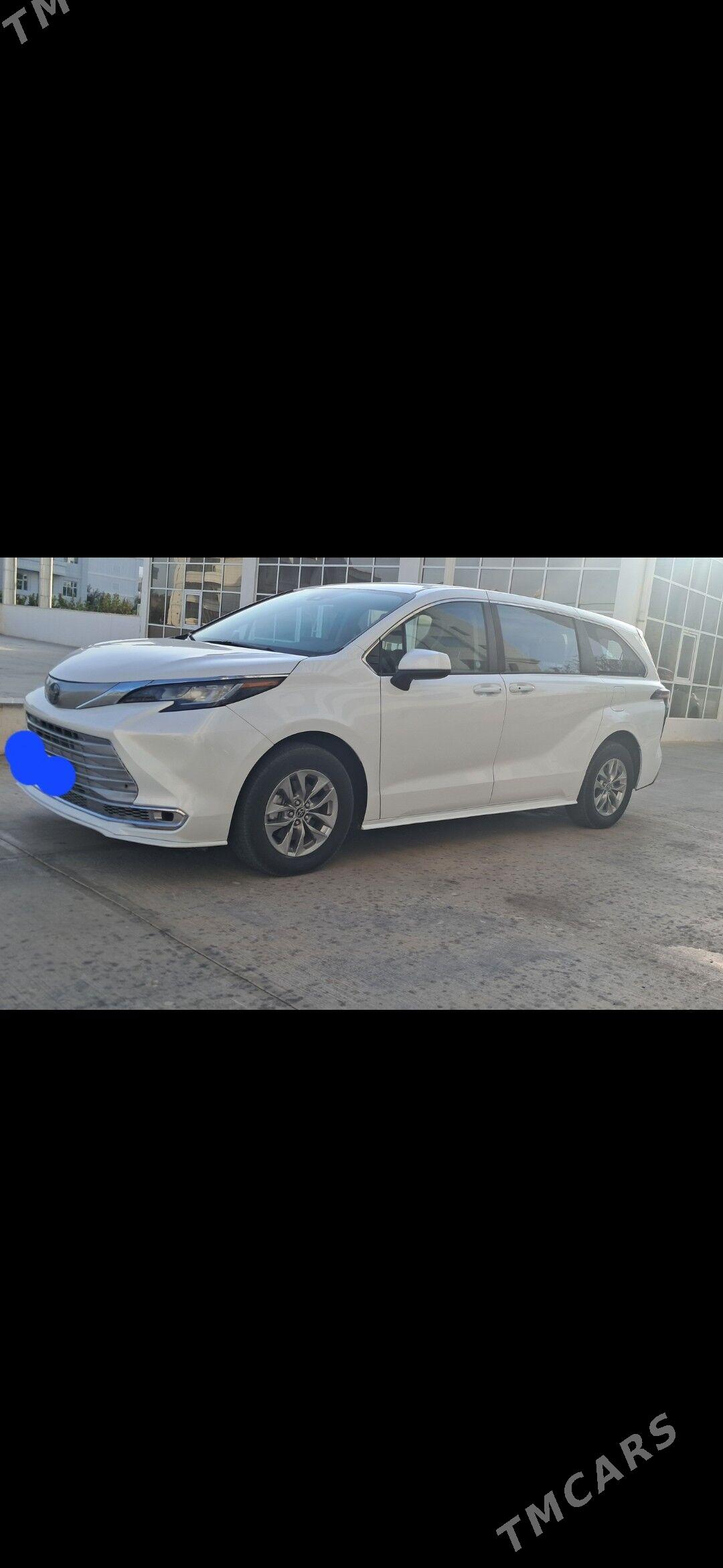 Toyota Sienna 2021 - 470 000 TMT - Ашхабад - img 2