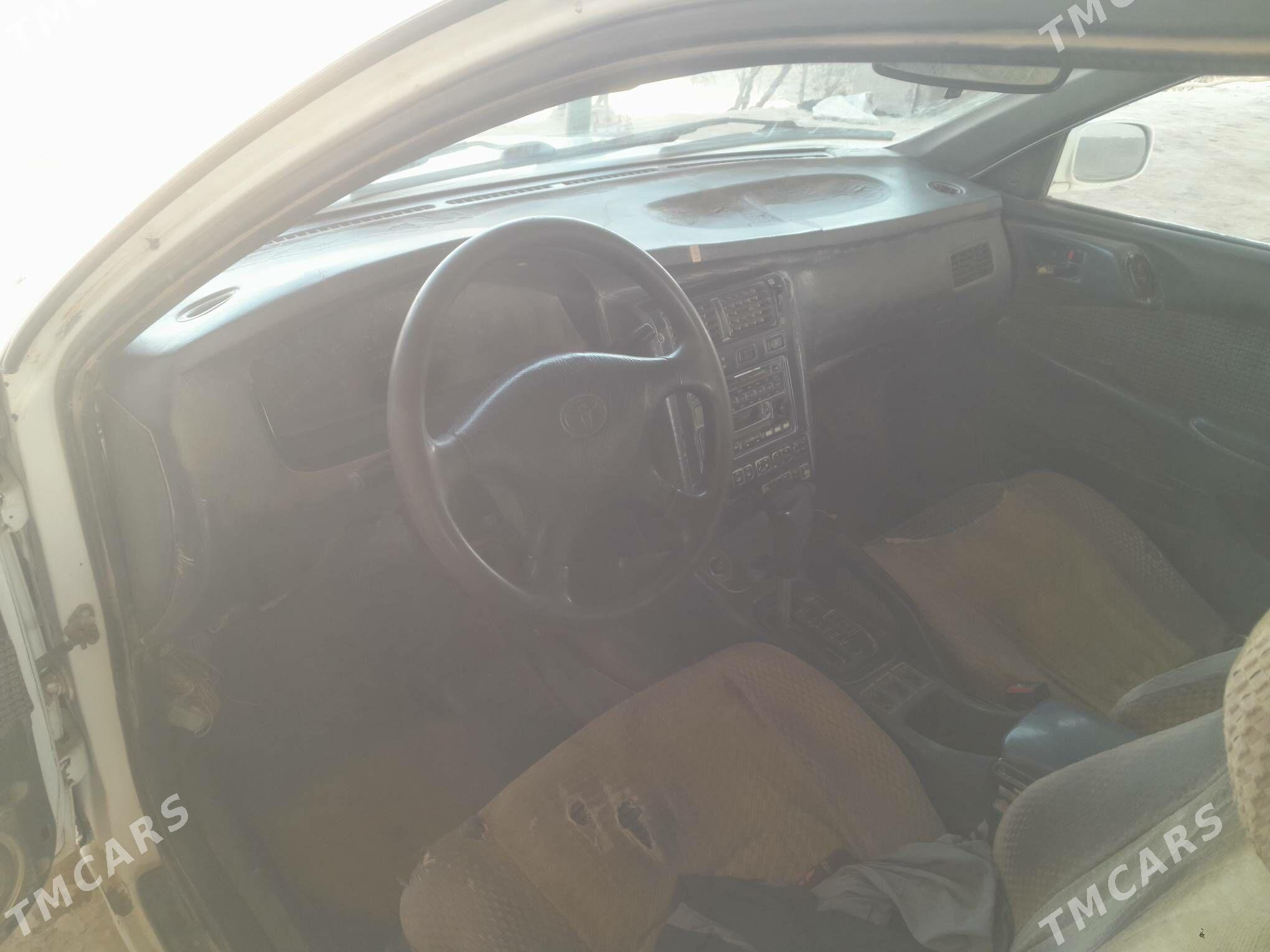 Toyota Corona 1993 - 30 000 TMT - Халач - img 4