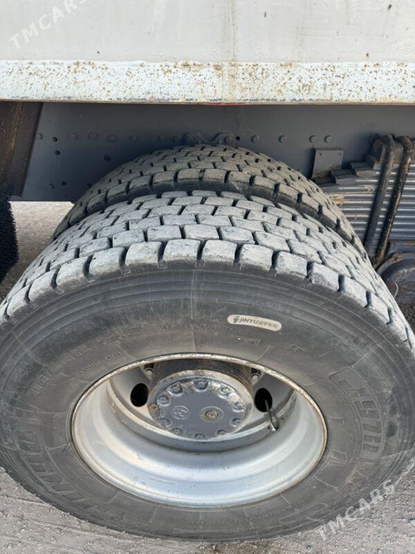 Iveco Trakker 2013 - 550 000 TMT - Дашогуз - img 6