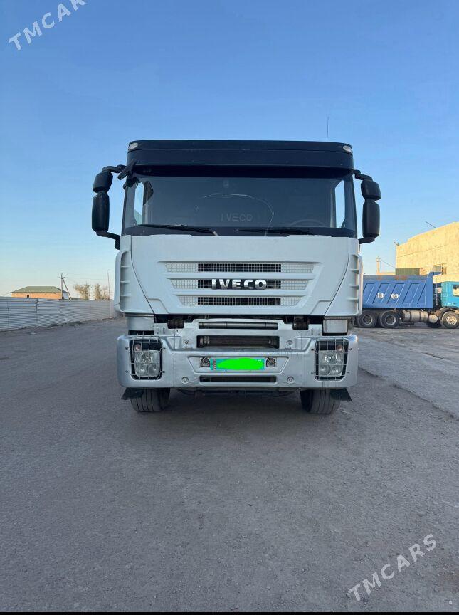 Iveco Trakker 2013 - 550 000 TMT - Дашогуз - img 1