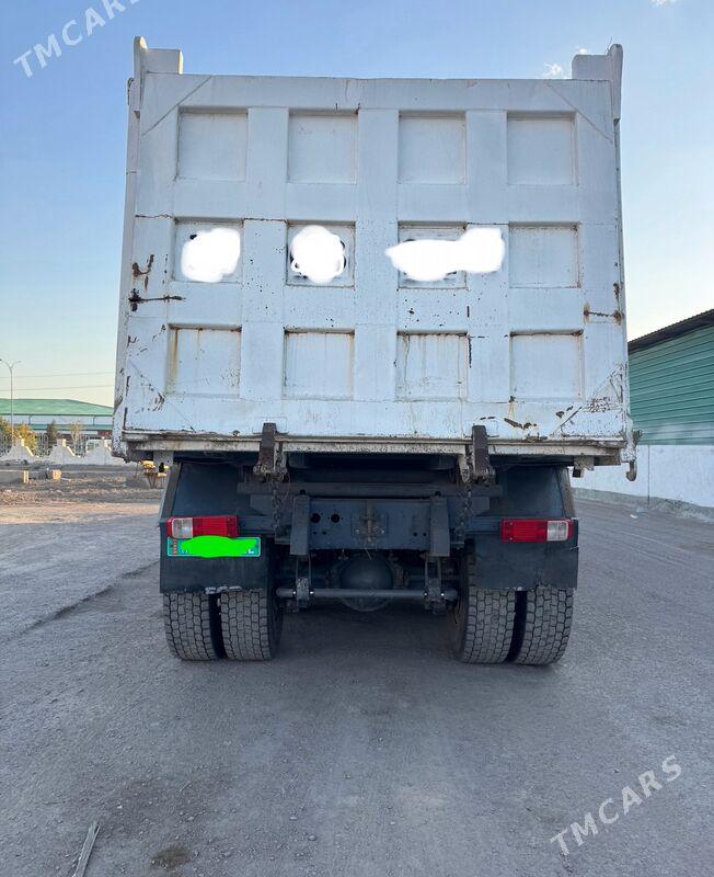 Iveco Trakker 2013 - 550 000 TMT - Дашогуз - img 3