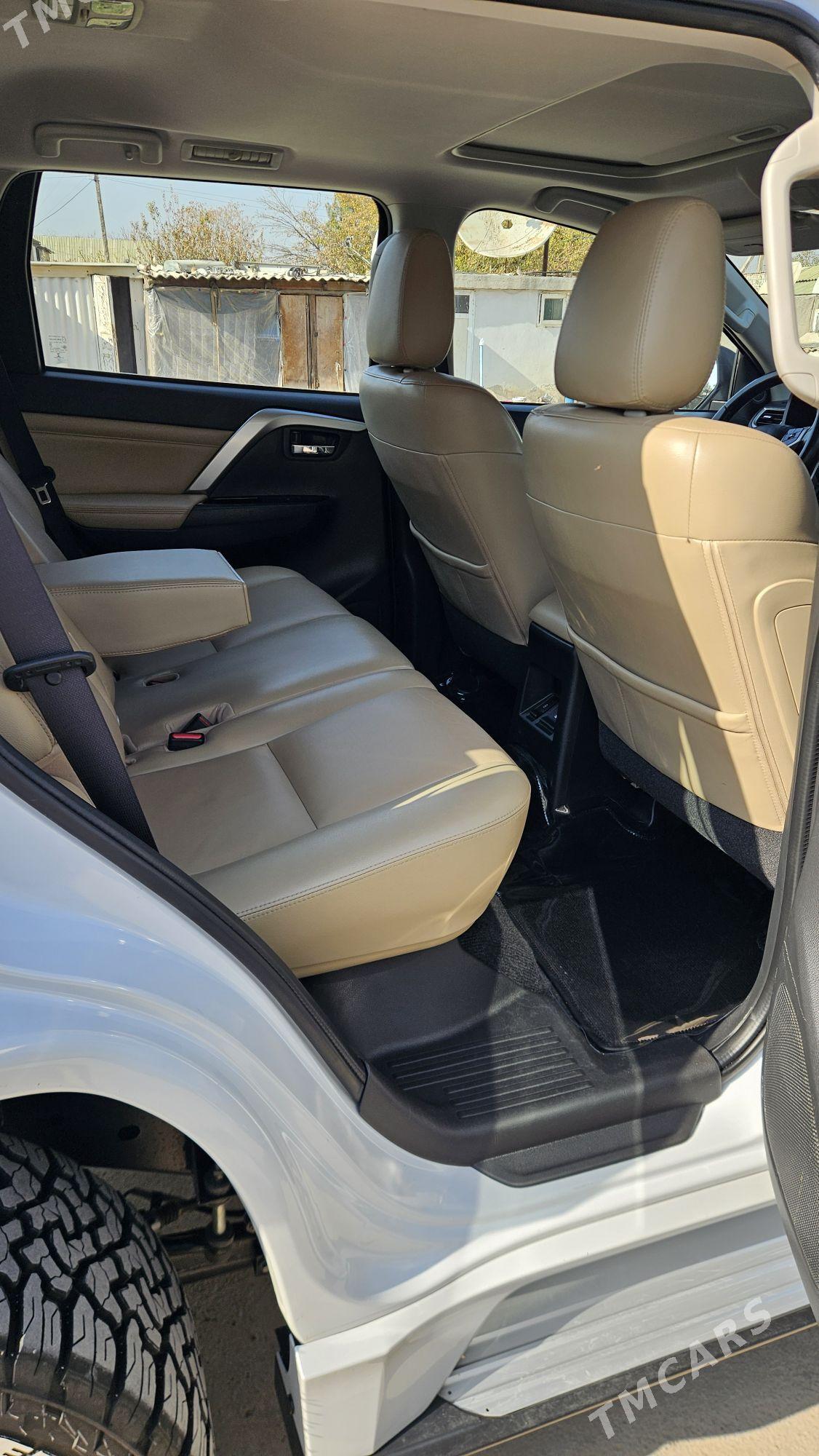 Mitsubishi Pajero 2020 - 435 000 TMT - Ашхабад - img 9